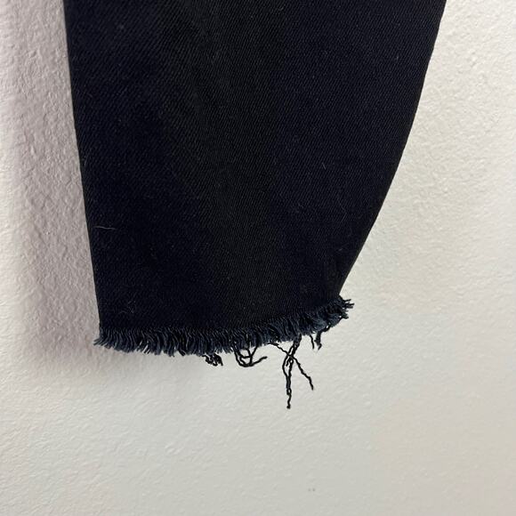 Levi's Women's Sz 18W Wedgie Skinny Jeans Black Button Fly Raw Hem Ripped Knees - Picture 9 of 10